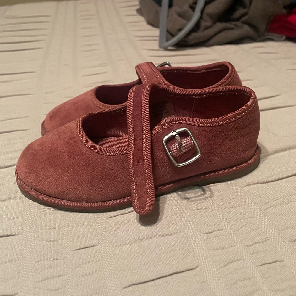 Zara velvet toddler girl shoes with Buckle